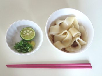 春日はくたくうどん